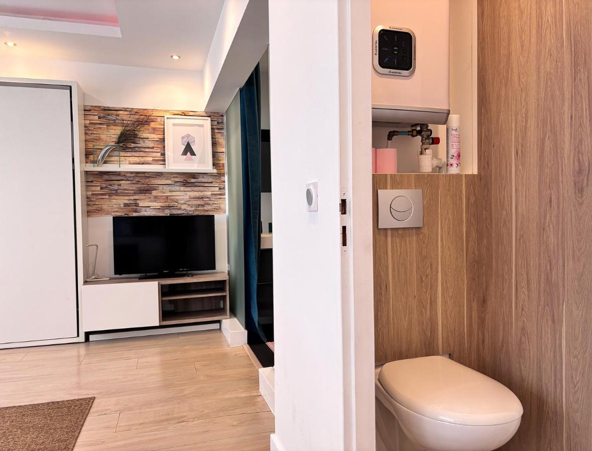 ☆Loft 35M2 Lyon 6 Menage Inclus/Pas De Check Out☆ Apartment ภายนอก รูปภาพ